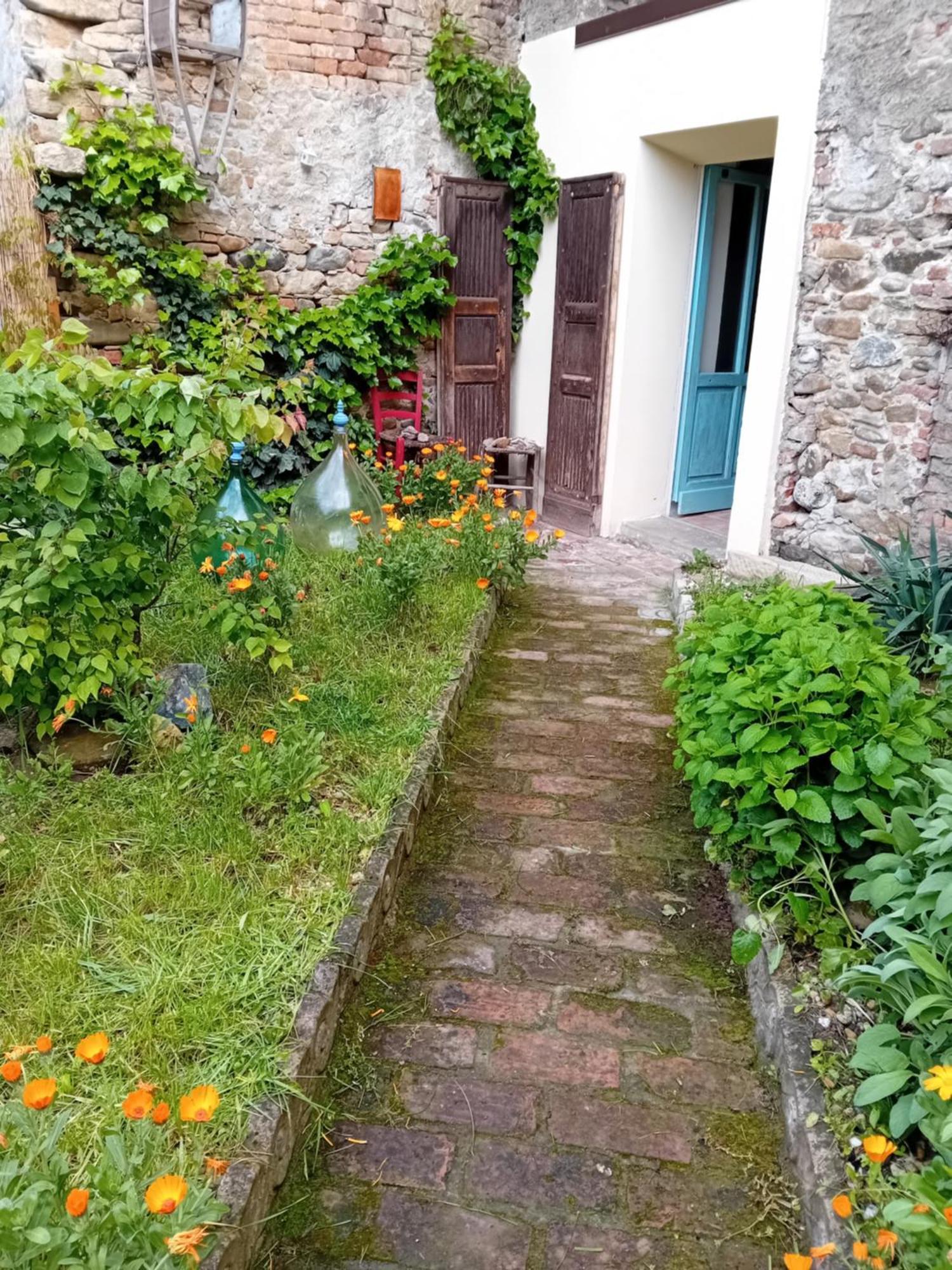 Le Calendule,relax & Wine Holiday home Strevi